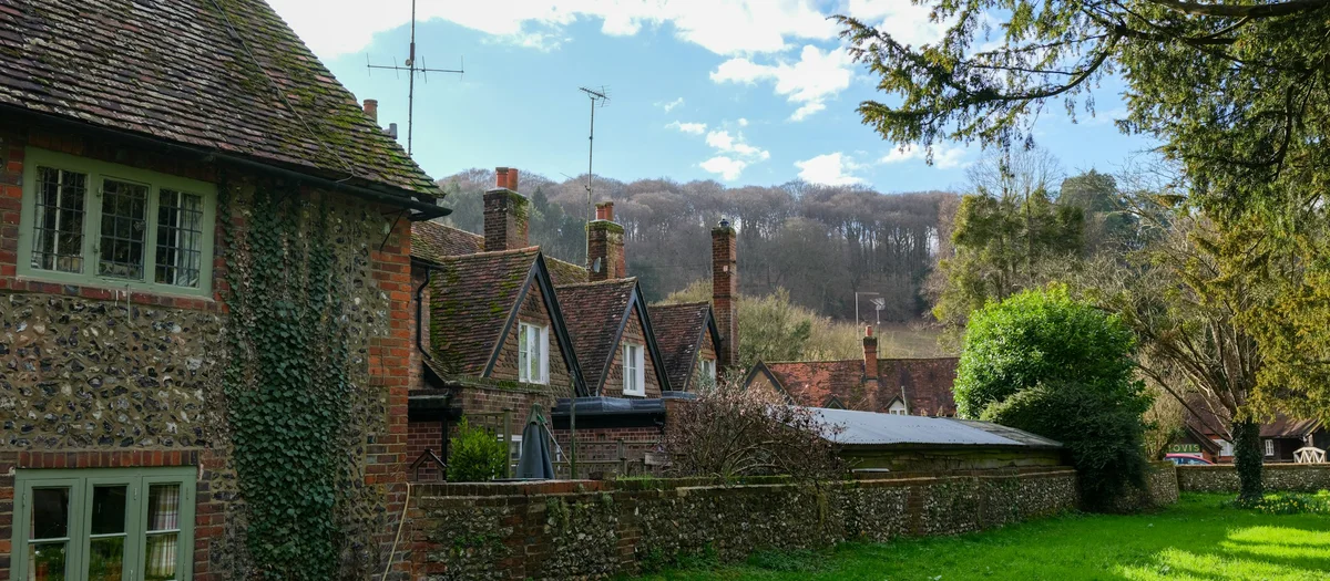Brick and flint cottages with a garden in Hambleden
